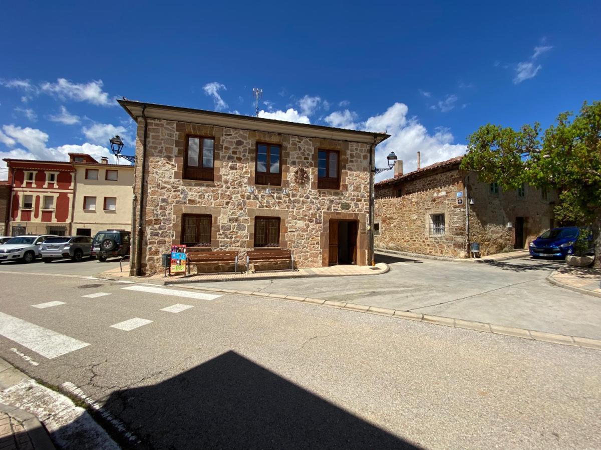 Albergue El Camino De Santovenia Santovenia De Oca Dış mekan fotoğraf