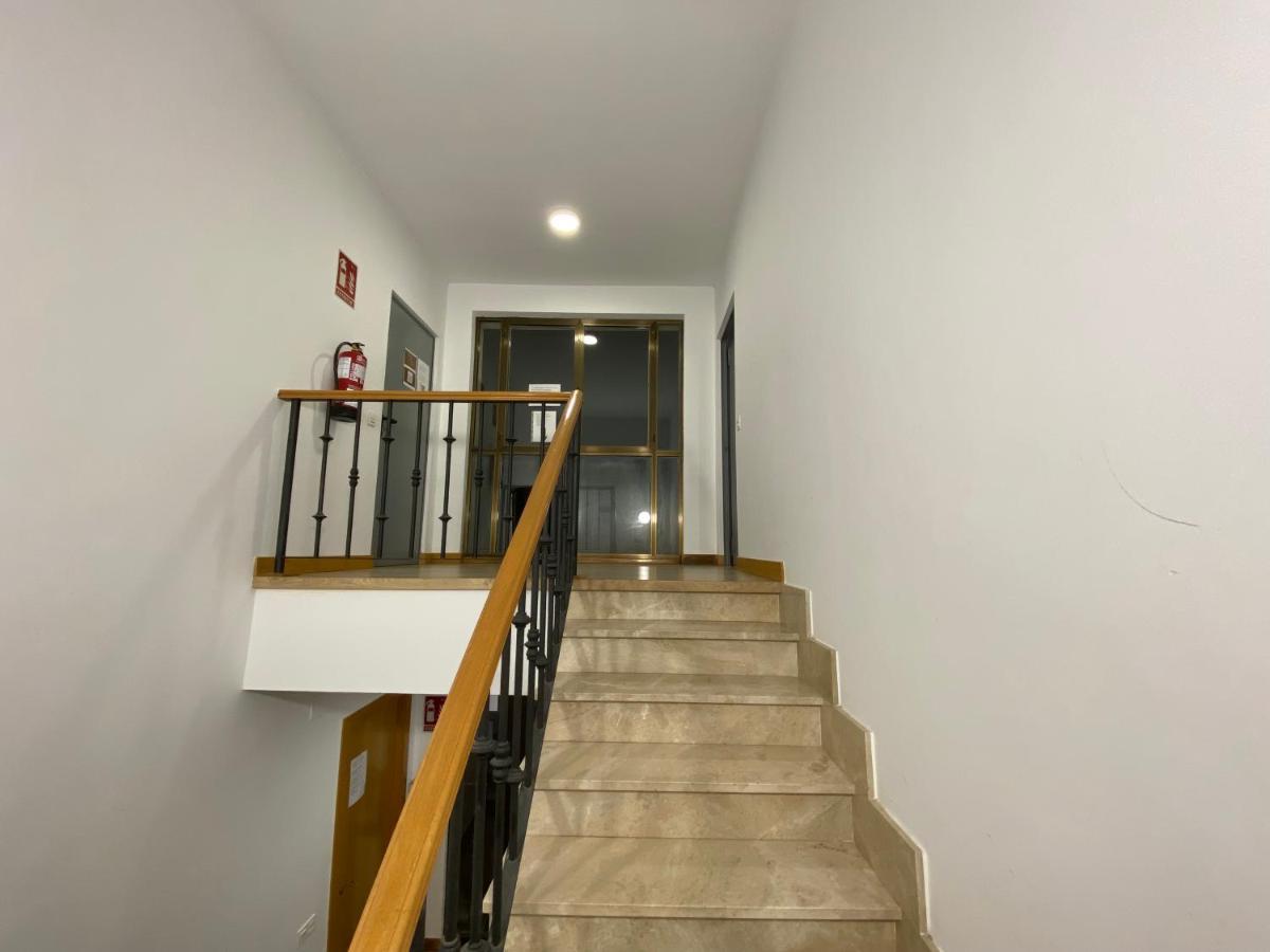 Albergue El Camino De Santovenia Santovenia De Oca Dış mekan fotoğraf