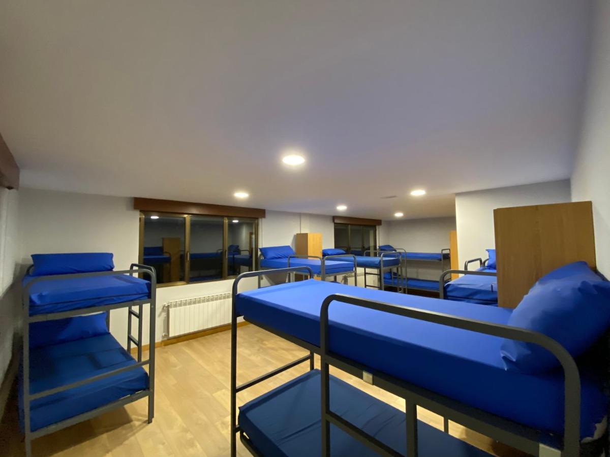 Albergue El Camino De Santovenia Santovenia De Oca Dış mekan fotoğraf