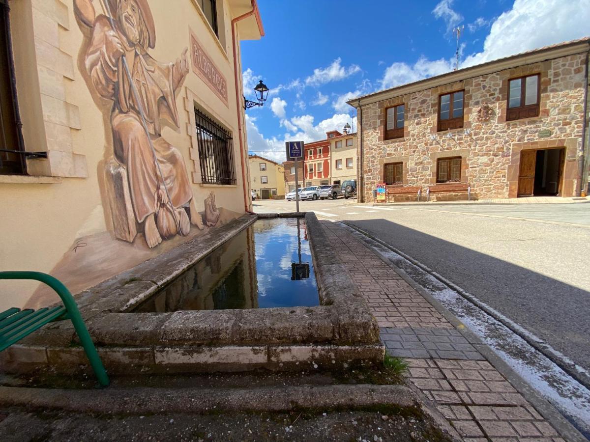 Albergue El Camino De Santovenia Santovenia De Oca Dış mekan fotoğraf