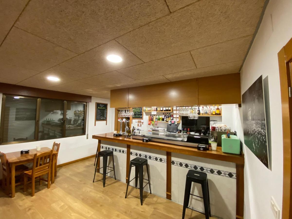 Albergue El Camino De Santovenia Santovenia De Oca Dış mekan fotoğraf