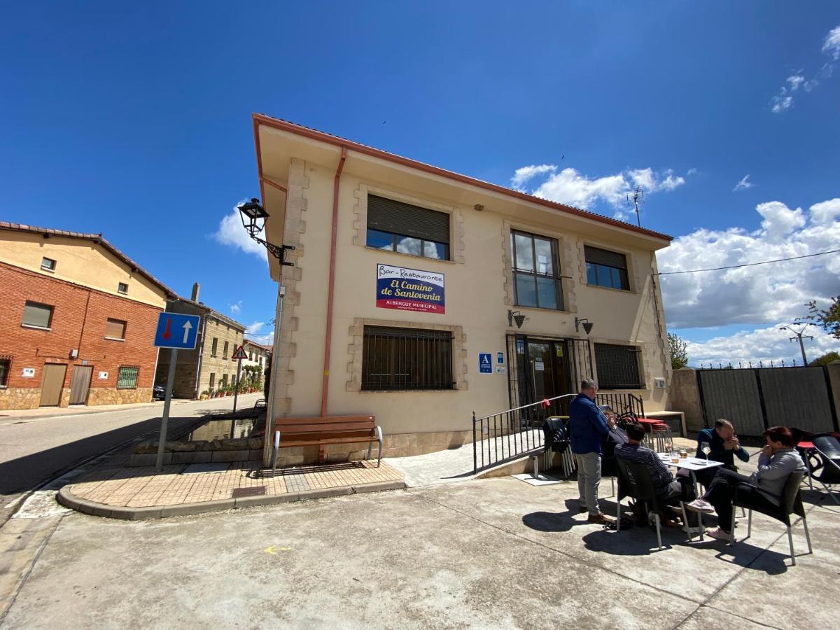 Albergue El Camino De Santovenia Santovenia De Oca Dış mekan fotoğraf